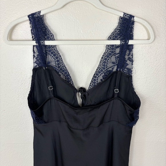 Free People Countryside Satin Lace Maxi Slip Dress Black & Blue Size Small NWT - Picture 5 of 9